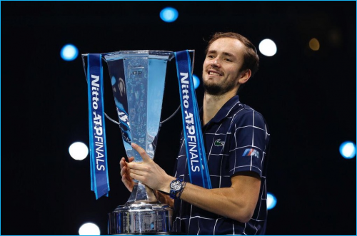 己的比赛风 己的比赛风